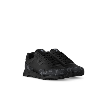 Sneaker Run Away - #13