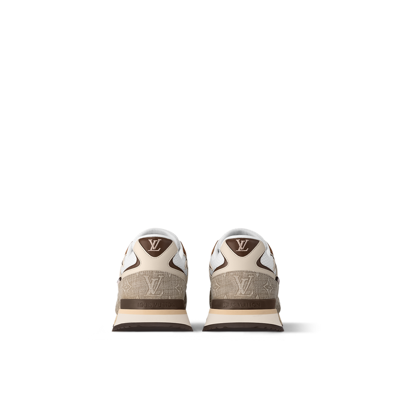 Sneaker Run Away - #3