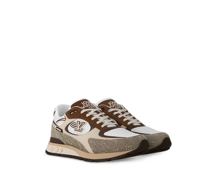 Sneaker Run Away - #3
