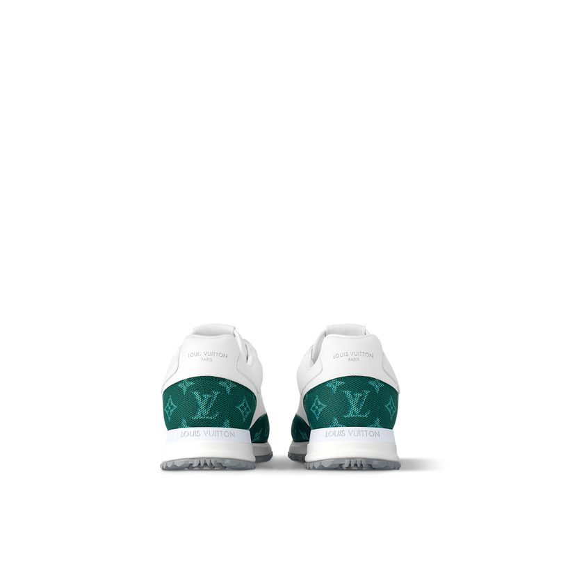 Sneaker Run Away - #10