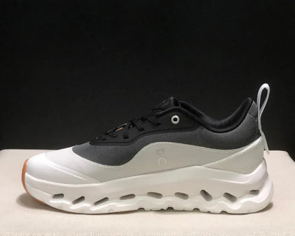 On Cloud × Loewe — Cloudtilt Gris Blanc