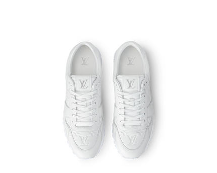 Sneaker Run Away - #15