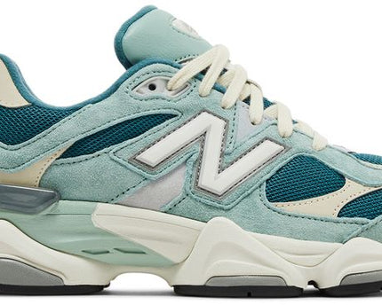New Balance 9060 Spruce Salt Marsh