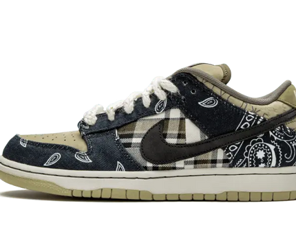 SB Dunk Low Travis Scott Nike