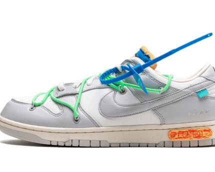 Nike® x Off-White® Dunk Low lot 26