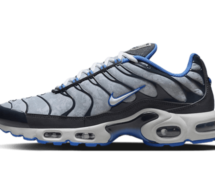 Nike® Air Max Plus SE Social FC