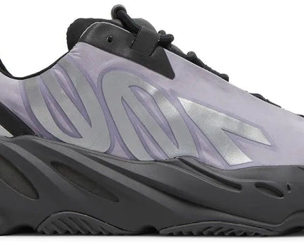 Yeezy Boost 700 MNVN Geode