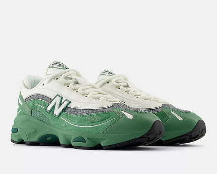 New Balance 1000 GREEN
