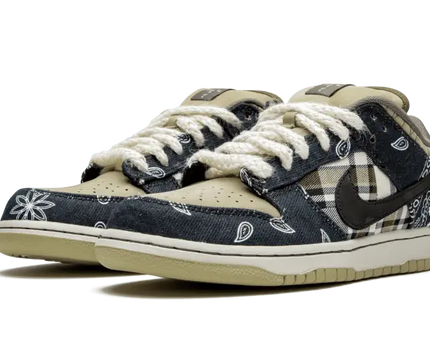 SB Dunk Low Travis Scott Nike