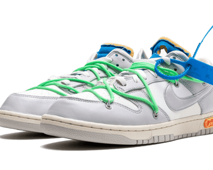 Nike® x Off-White® Dunk Low lot 26