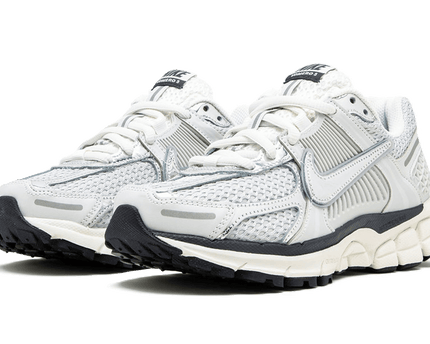 Nike Zoom Vomero 5 Photon Dust