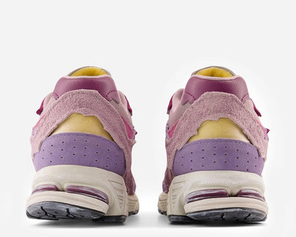 New Balance 2002RD Pink