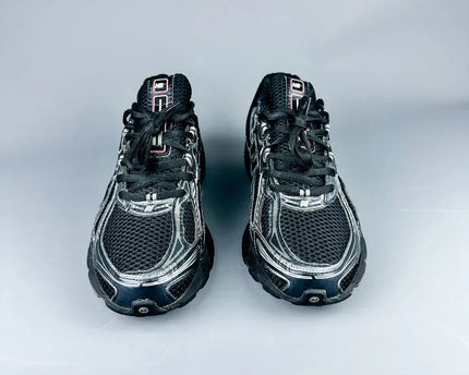 New Balance 740 BLACK