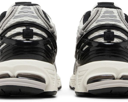 New Balance 1906R Silver Metallic Black