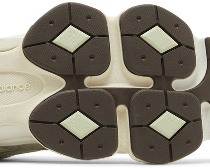 New Balance 9060 Olivine