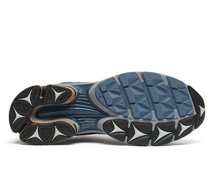 SAUCONY PROGRID TRIUMPH 4 WINTER TECH