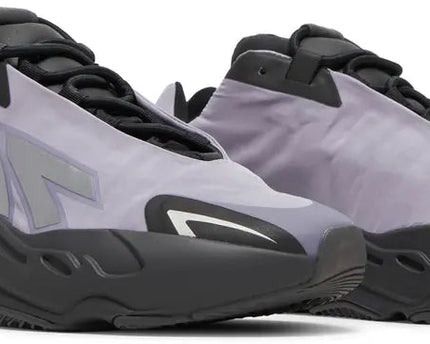 Yeezy Boost 700 MNVN Geode